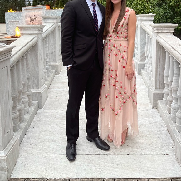 BCBGMaxAzria Pink Embroidered Tulle Floral Spring/Summer Dress - Picture 3 of 6